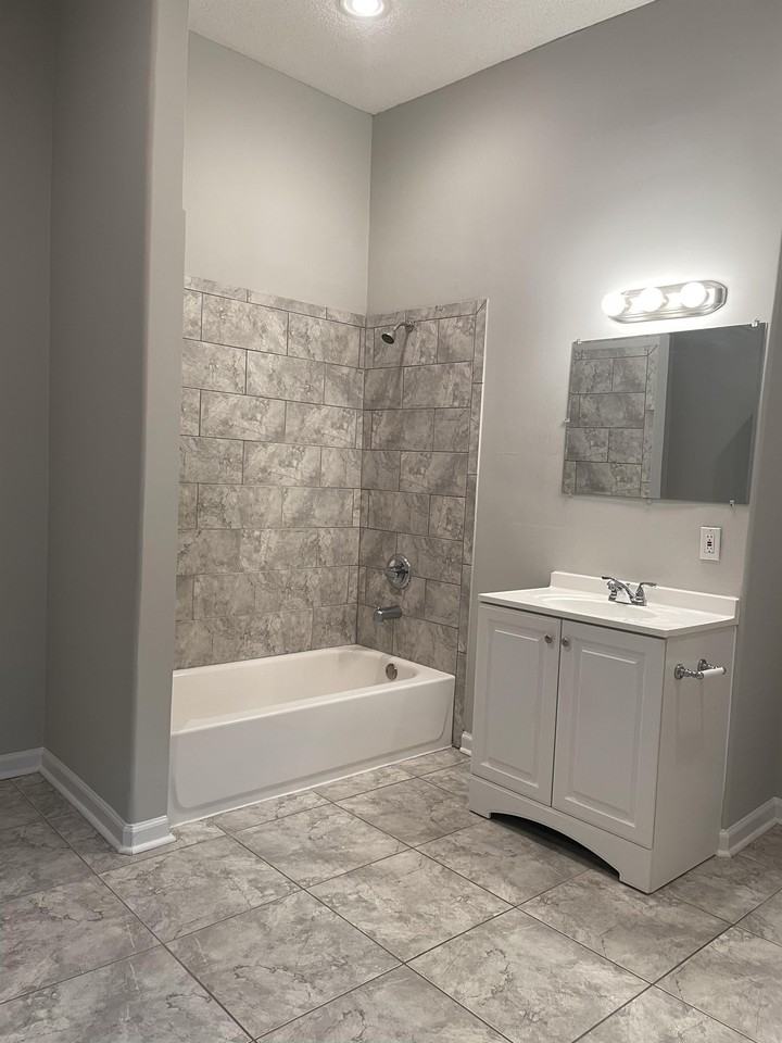 10230 Adikson Dr - Photo 7 of 24