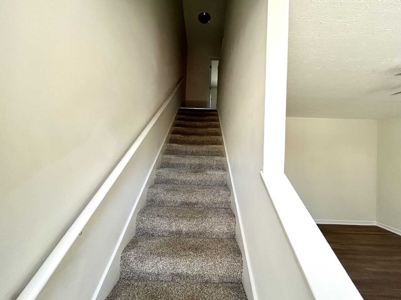 1322 Autumn Ave #B4 - Photo 3 of 18