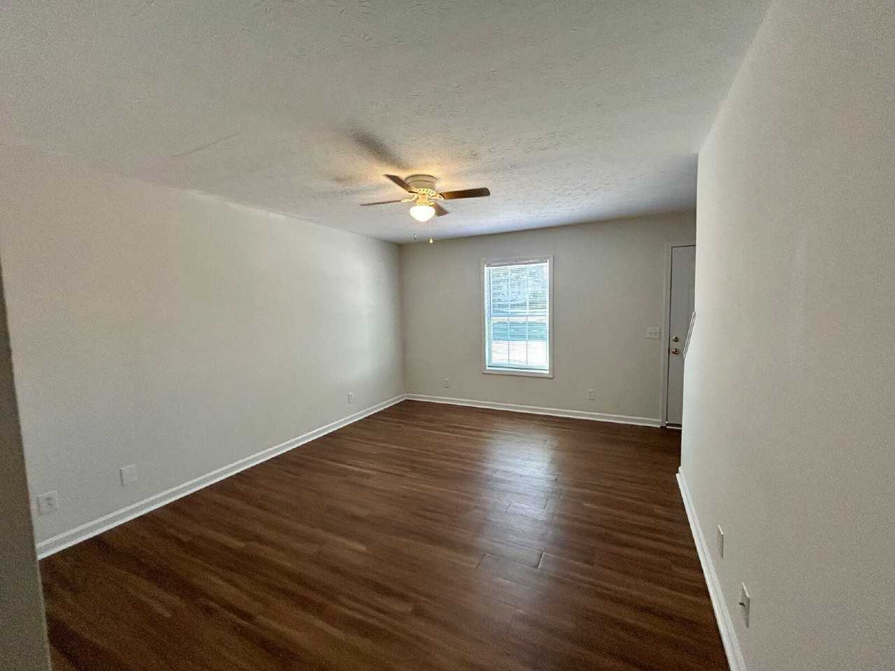 1322 Autumn Ave #B4 - Photo 6 of 18