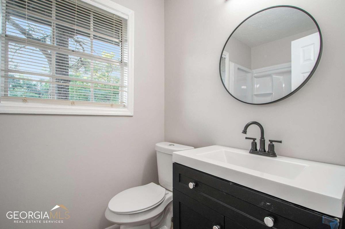 2243 Sevens Oak Circle - Photo 3 of 10