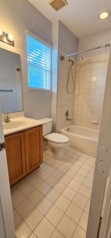 3078 Laurel Ridge Cir - Photo 5 of 11