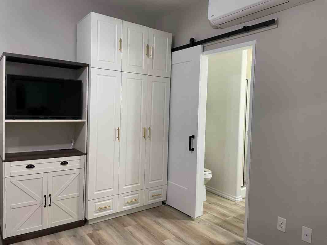 28518 Sunridge Ct - Photo 3 of 10