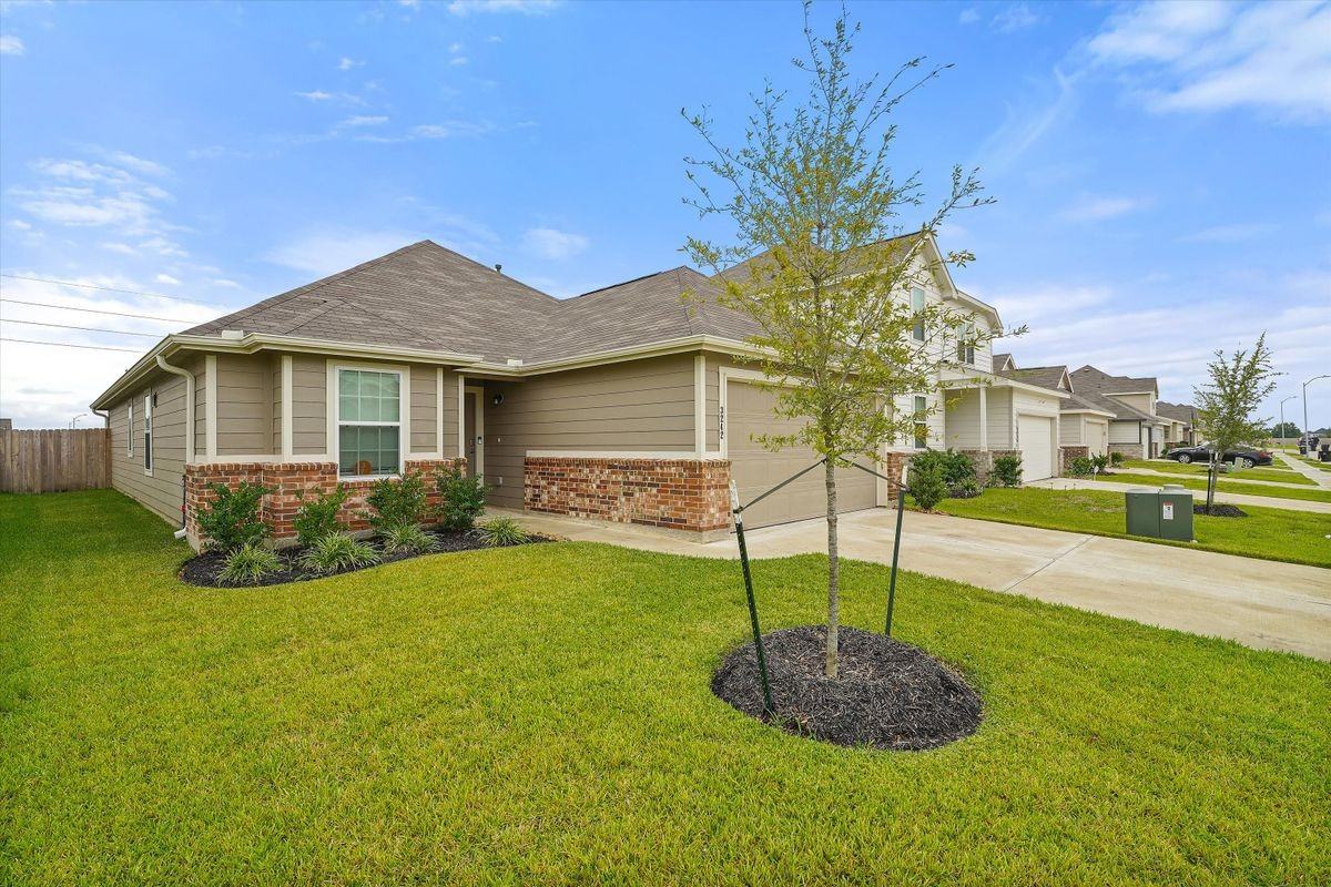 3242 Alberelli Dr - Photo 3 of 27