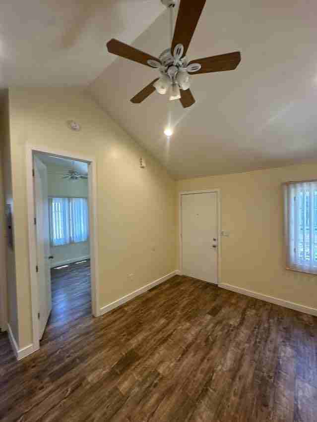 2401 W 10th St - Photo 7 of 14