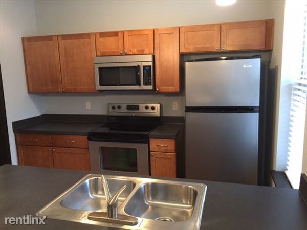 LC RiverSouth - Photo 3 of 10