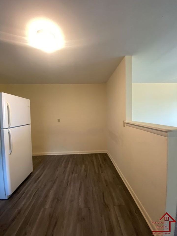 1918 Ivy Street - Photo 7 of 20