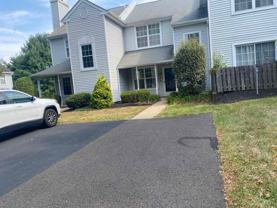 33 Everett Dr - Photo 1 of 1