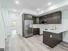 2212 N Marshall St #10 - Photo 1 of 1