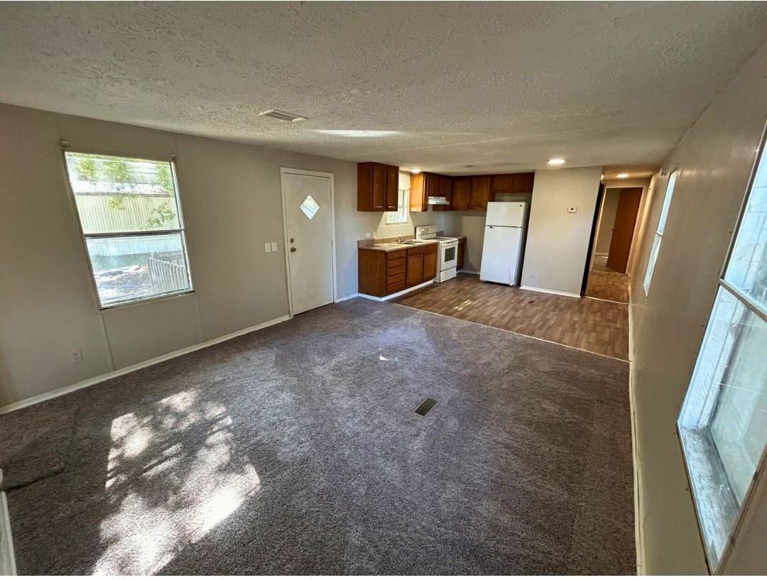 2395 Parrott Dr #33 - Photo 2 of 9