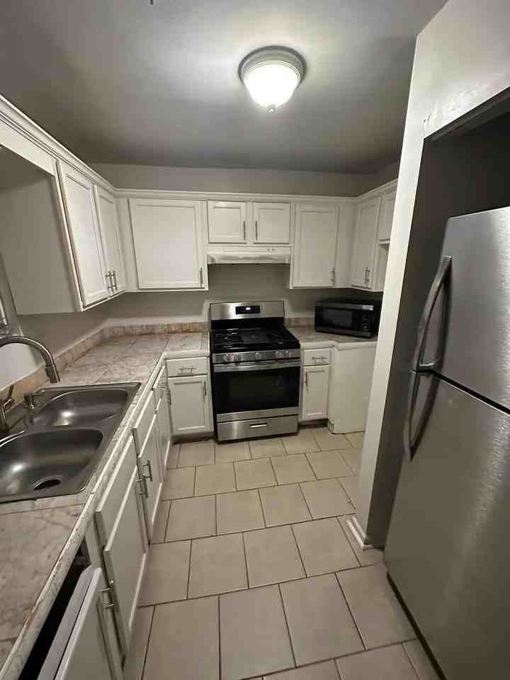 283 Flagstone Way #283 - Photo 5 of 9