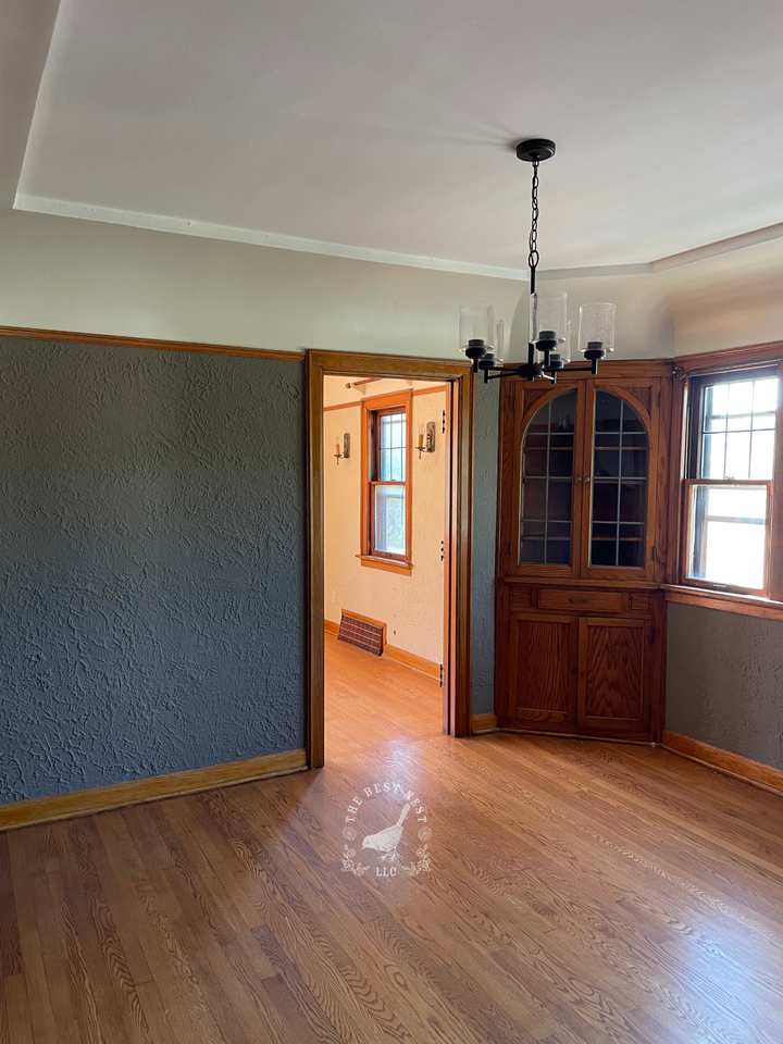 1427 N Hawley Rd - Photo 6 of 14