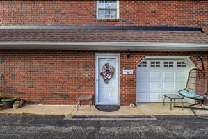 featured image of 478B Laurel Brook Dr #B