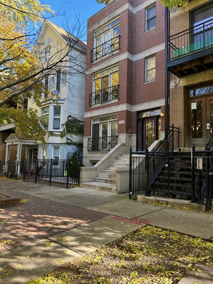 3739 North Kenmore Avenue #2 - Photo 2 of 23