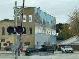 139 W Railroad St #2A - Photo 1 of 1