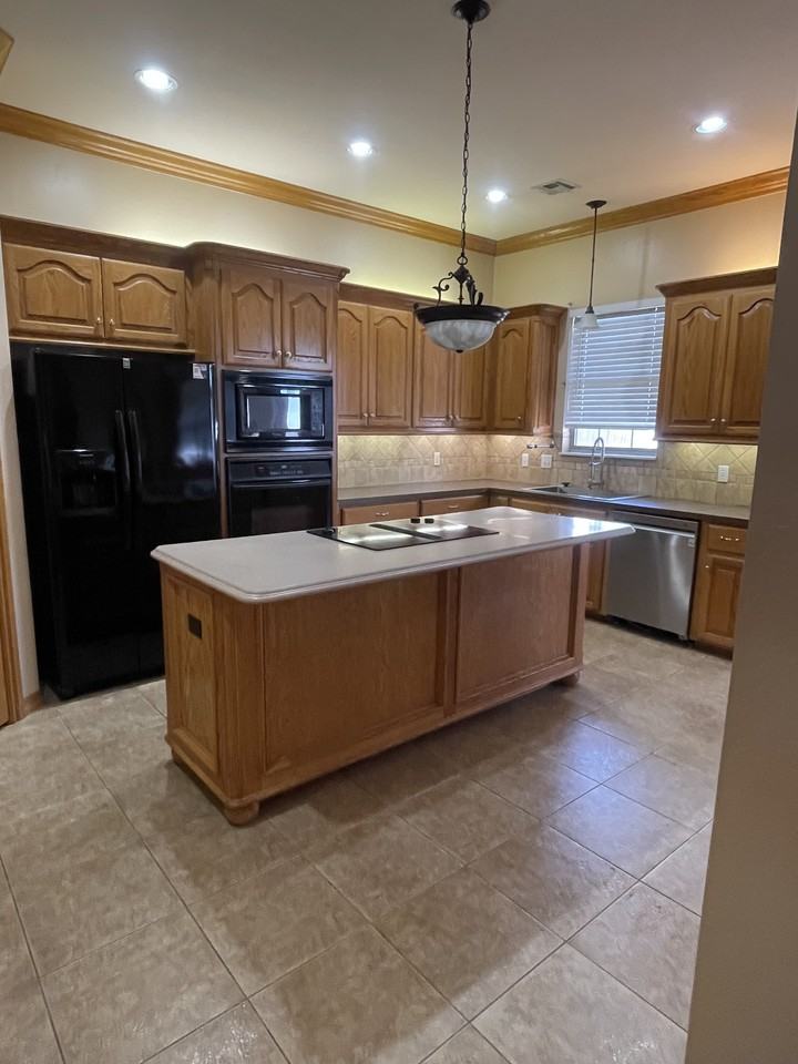 5609 Bent Creek Dr #NA - Photo 2 of 5