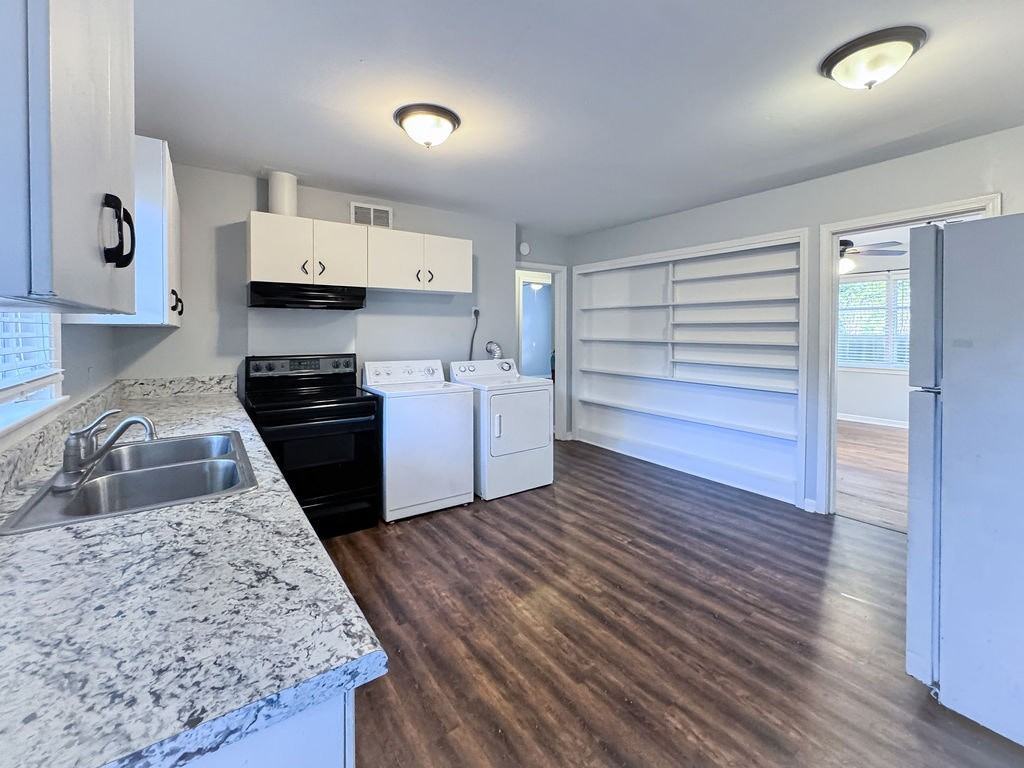 2054 Emogene Street - Photo 3 of 13