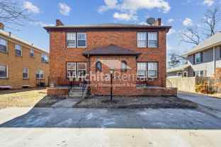 929 W 13th St N - Photo 1 of 1