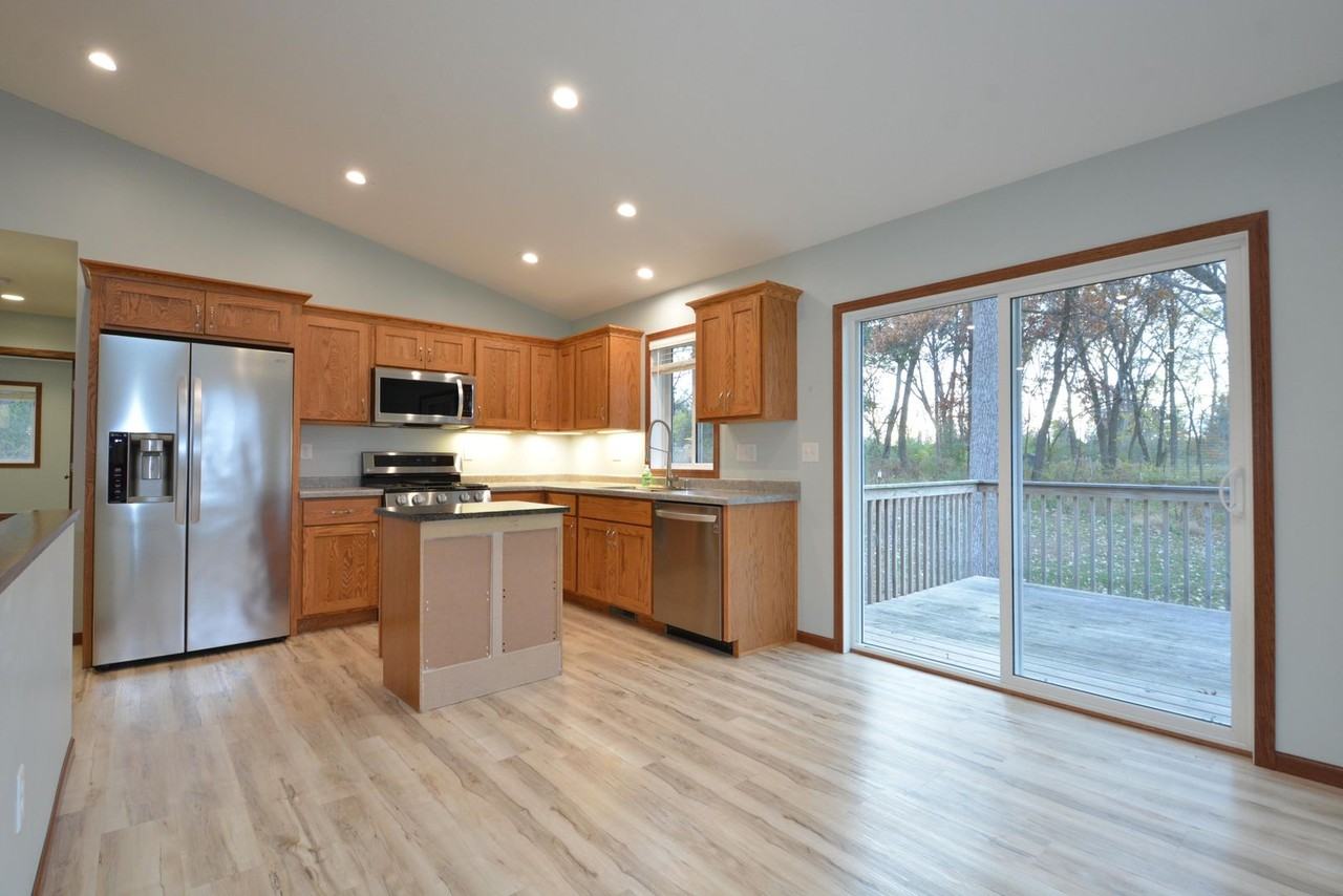 616 Southwest 3rd Street - Photo 6 of 26