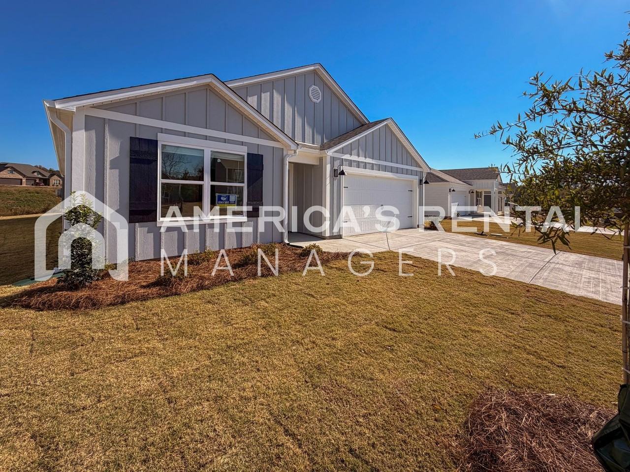 1133 Waverley Lane Southwest - Photo 7 of 33