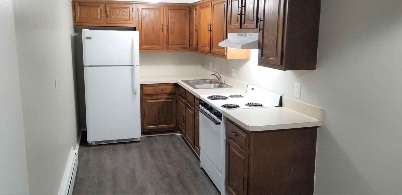 Brenton Woods - Photo 2 of 12