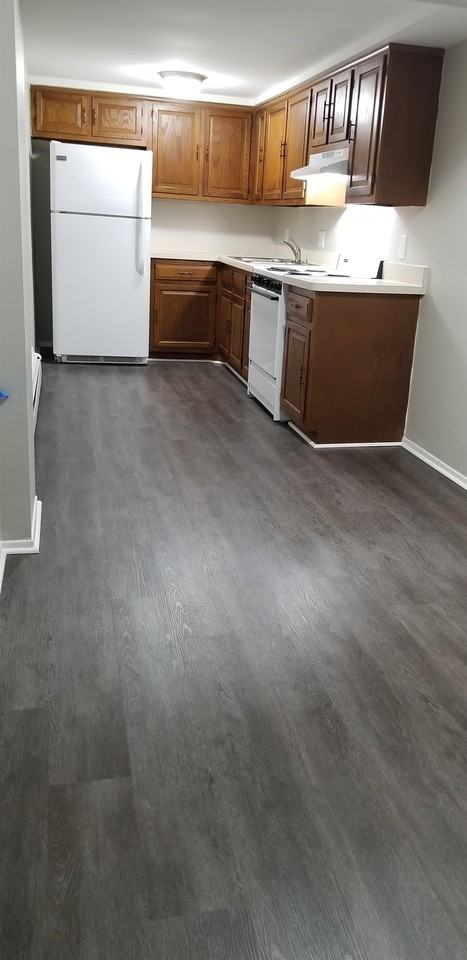 Brenton Woods - Photo 3 of 12