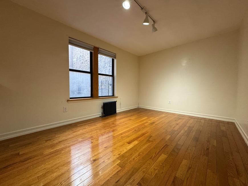 79 Haven Avenue - Photo 2 of 8