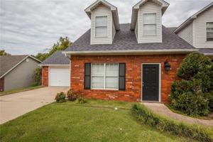 featured image of 2196 E Cinnamon Way