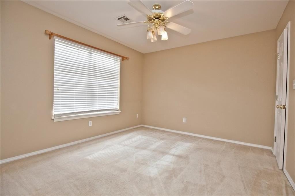 2196 E Cinnamon Way - Photo 4 of 10