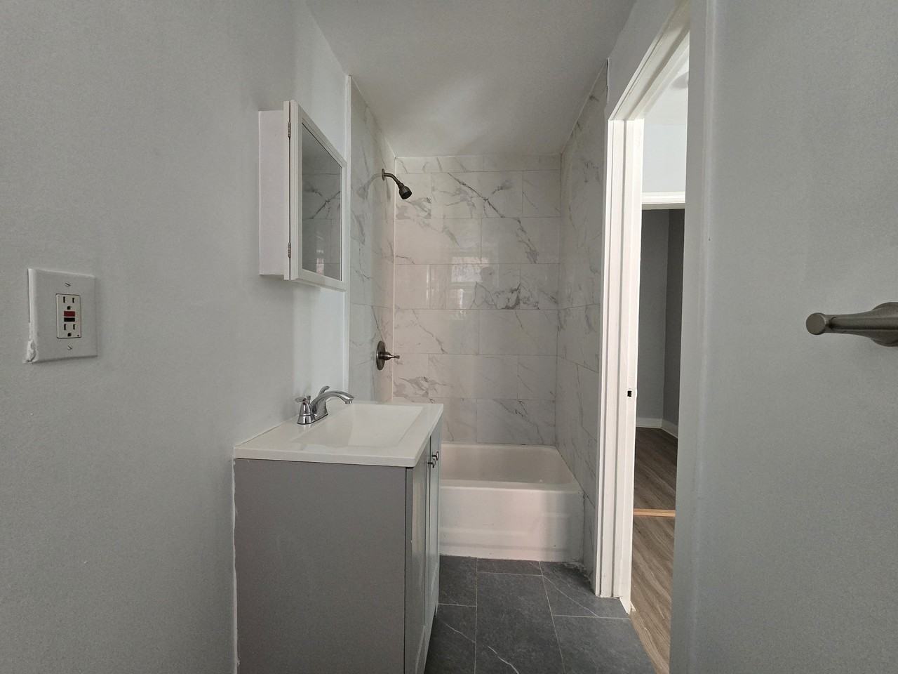 25 Whittier St #3 - Photo 3 of 7