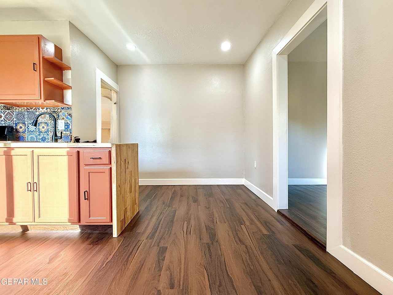 2929 Grant Ave Unit B #B - Photo 3 of 15