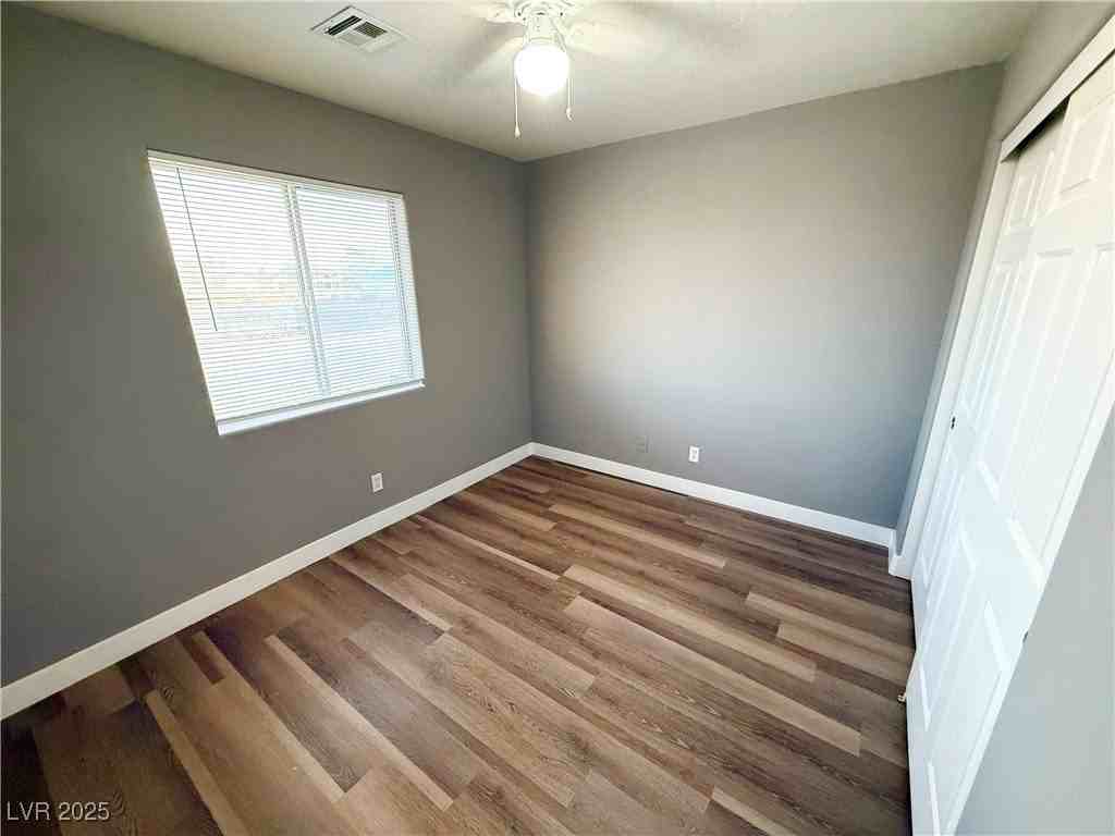 452 Comstock St #3 - Photo 3 of 15