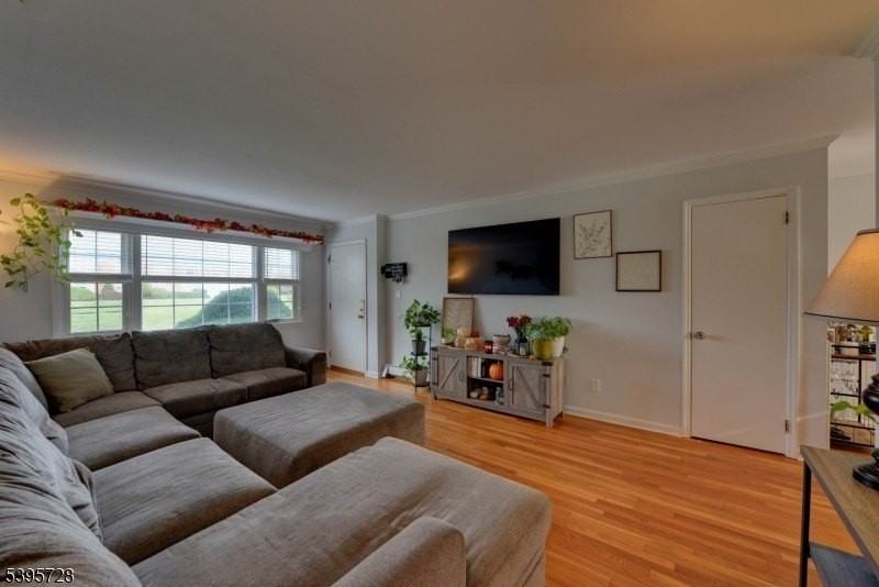 666 Bloomfield Avenue #7 - Photo 3 of 16