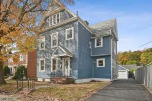 19 Ashwood Ave #1 - Photo 1 of 1