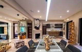 12330 Griffing Blvd - Photo 2 of 18