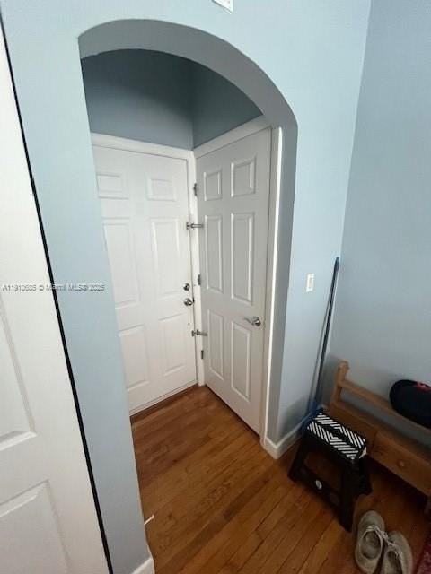 223 Calabria Ave #11 - Photo 5 of 26