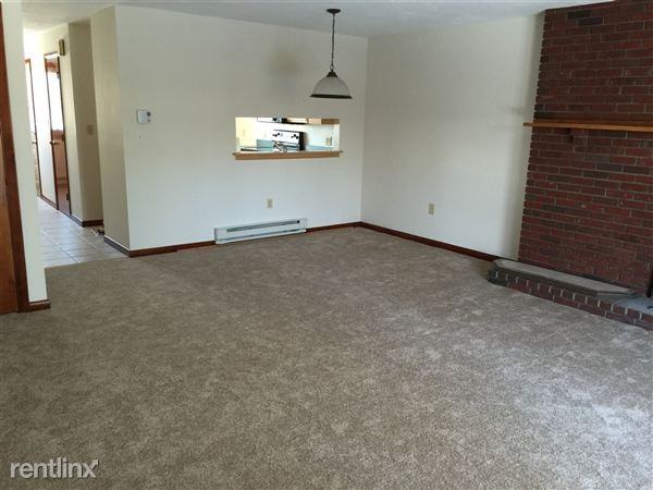 Highwood Condominiums - Photo 3 of 7