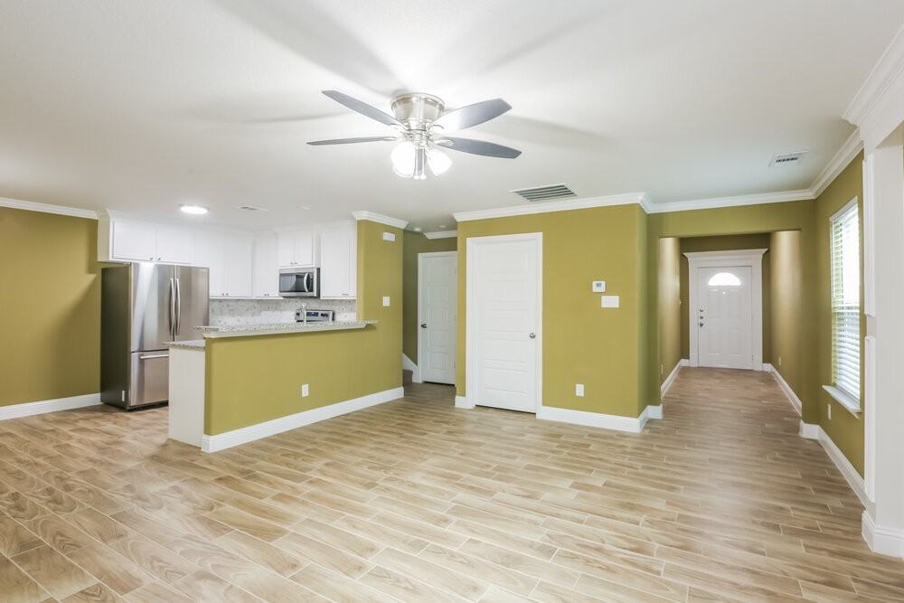 10540 Wild Oak Dr - Photo 6 of 17