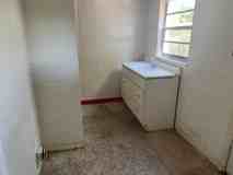 1089 S Deleon Ave - Photo 1 of 1