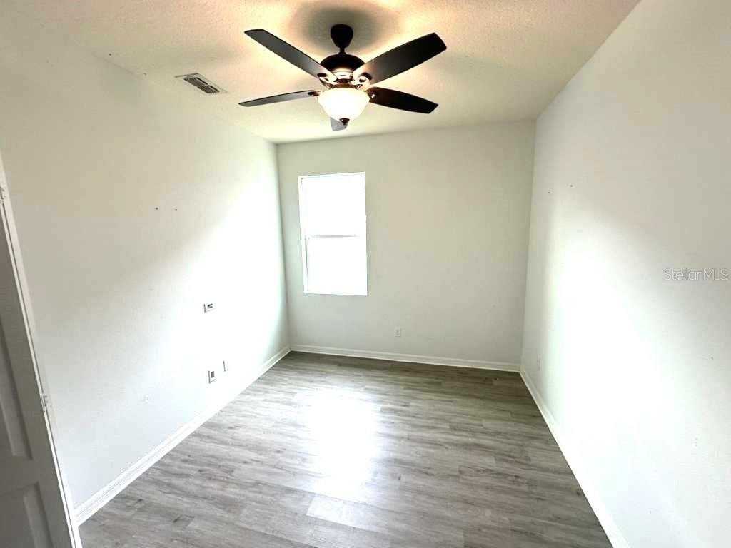 2568 Tanner Terrace - Photo 4 of 12