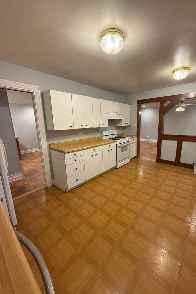 1440 Gentry Rd - Photo 6 of 15