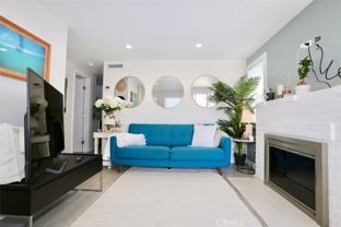 662 S Coast Hwy #C - Photo 1 of 1