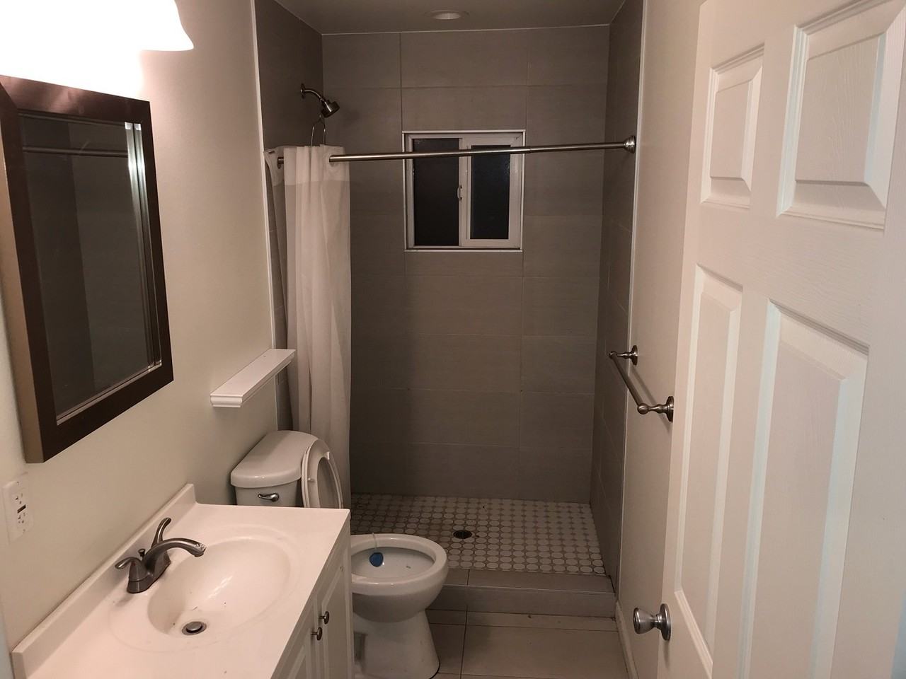 2535 hauser boulevard #D - Photo 2 of 5