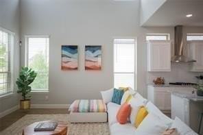 473 Chambers Pl - Photo 3 of 17