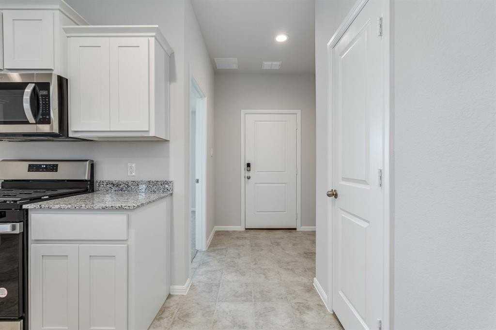 5912 Harvey Gap Lane - Photo 2 of 36