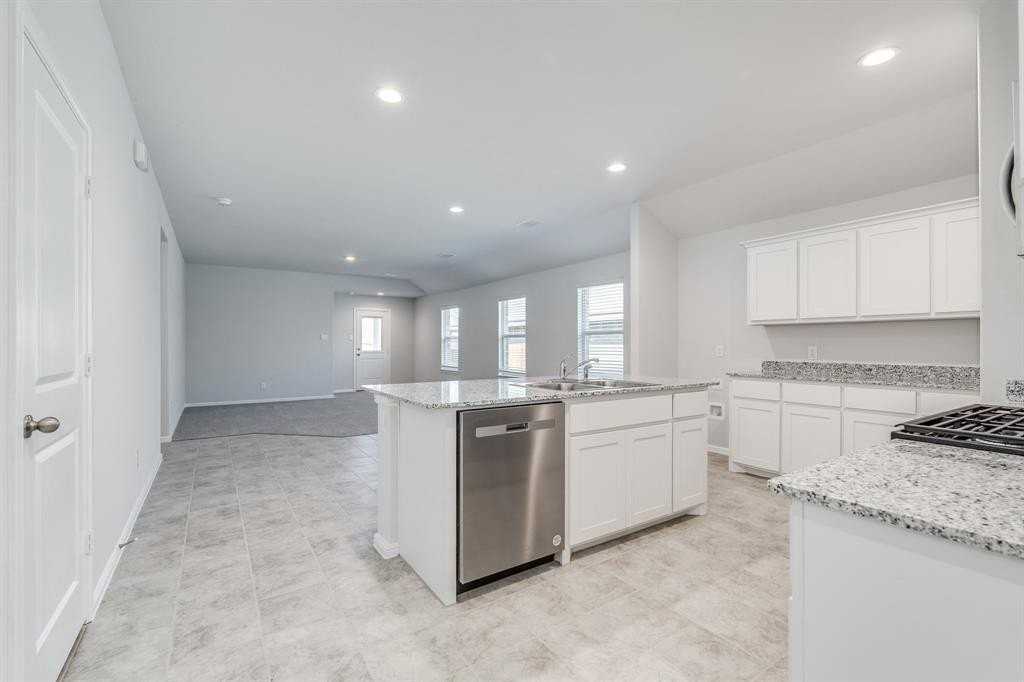 5912 Harvey Gap Lane - Photo 6 of 36