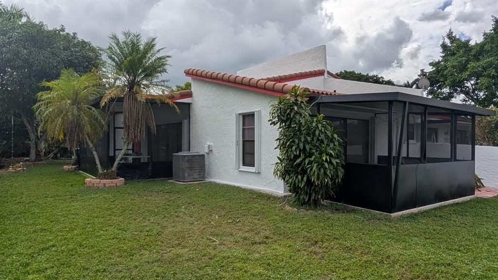 3635 Northwest 82nd Avenue #3635 - Photo 4 of 23