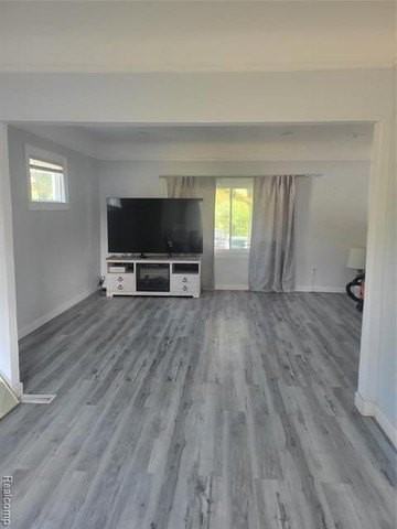 16199 Monica St - Photo 7 of 14