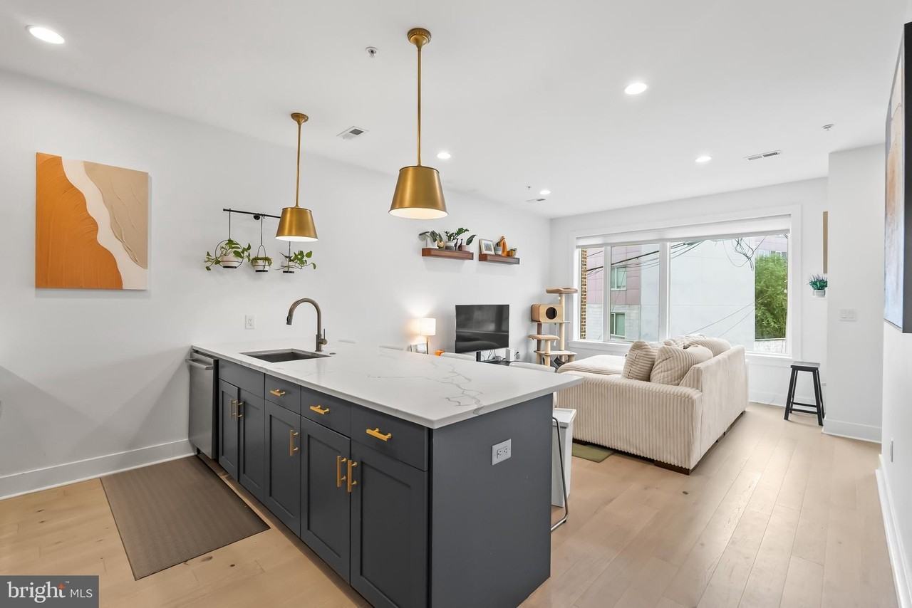 662 Glick Ct Nw Unit 4 #4