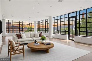 1055 Wisconsin Ave Nw Unit 4e #4E - Photo 1 of 1