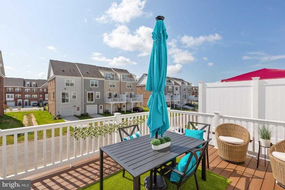 11488 Mary Shelley Pl - Photo 4 of 38